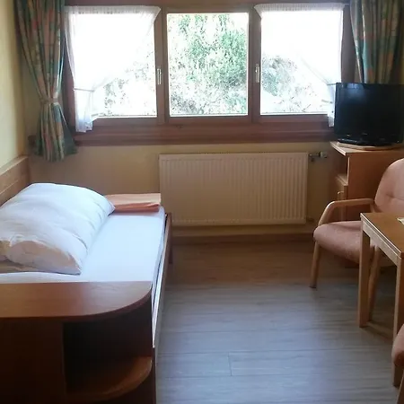 Gaestehaus Roseneck דירה *