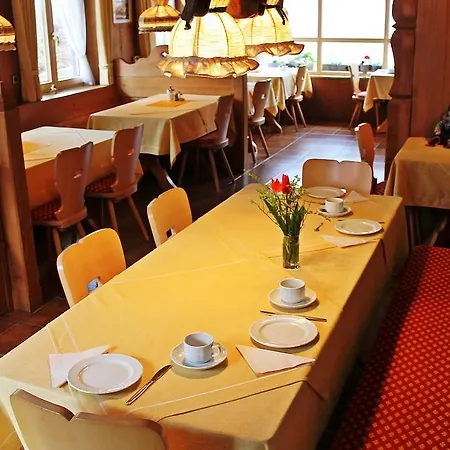 Gaestehaus Roseneck