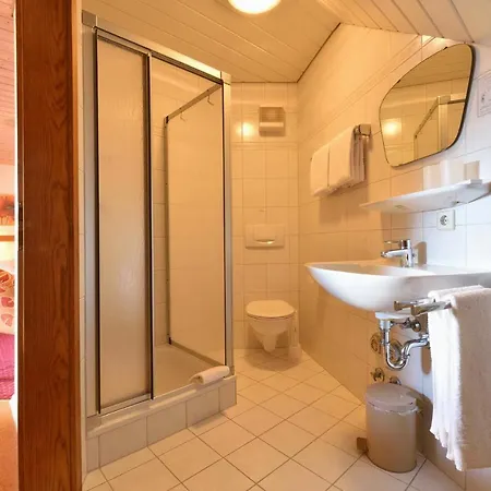 Gaestehaus Roseneck *